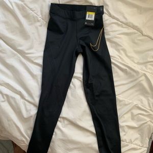 Nike leggings